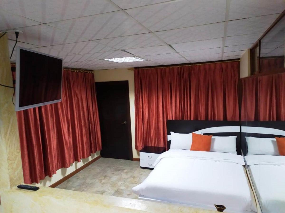 La Kapital Hotel Ambato Luaran gambar